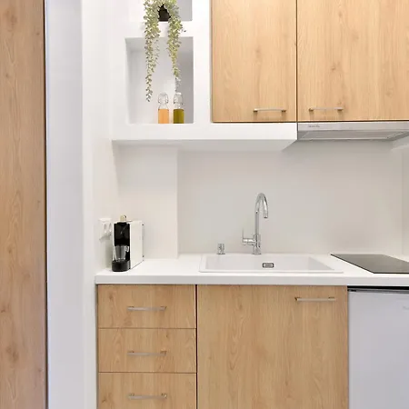 Niriis Family Eukrate & Thoe Apartamento Batsi