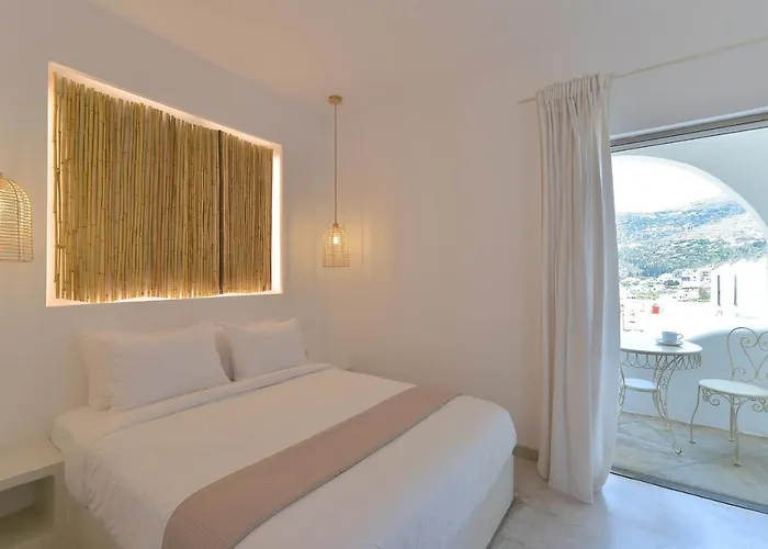 Niriis Family Eukrate & Thoe