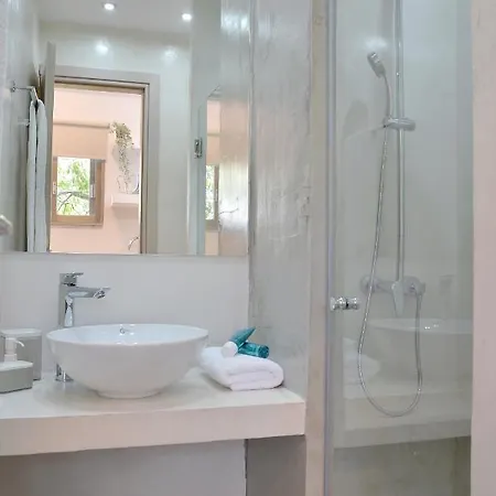 Niriis Family Eukrate & Thoe *