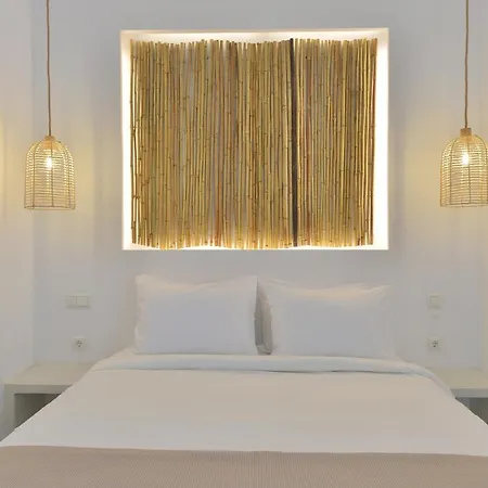 Niriis Family Eukrate & Thoe Apartman *