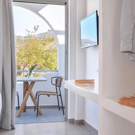 Niriis Family Eukrate & Thoe