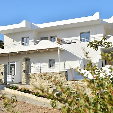 Niriis Family Eukrate & Thoe Lägenhet