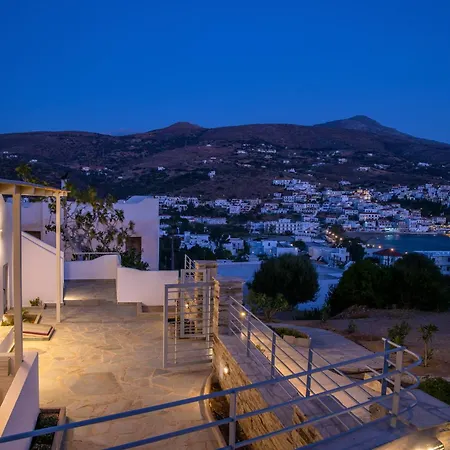 Niriis Family Eukrate & Thoe Apartment Batsi (Andros)